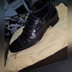 Louis Vuitton Mens Black LV Logo Equinox Shoes Derby Size: 8.5